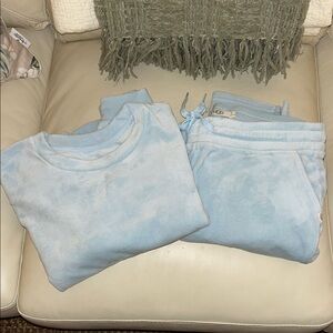 UGG Pale green lounge set